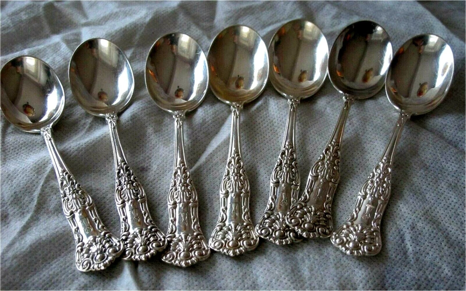 7 cucharas de café Birks Queens patrón plata de ley excelente 186 gr Foto 3 de 4