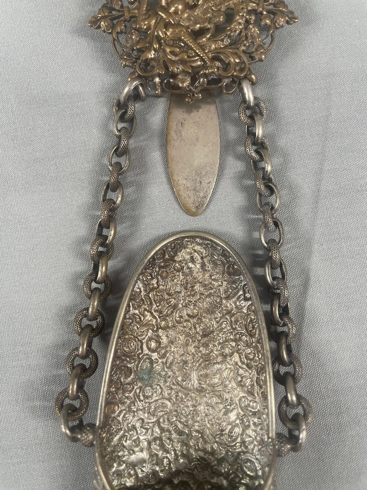 Antiguo estuche de gafas Chatelaine plateado Griffin Vibria Tartaria Tartaria Foto 4 de 4