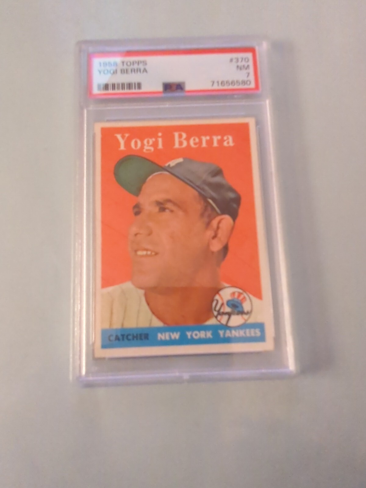 1958 Topps #370 Yogi Berra PSA 7 New York Yankees