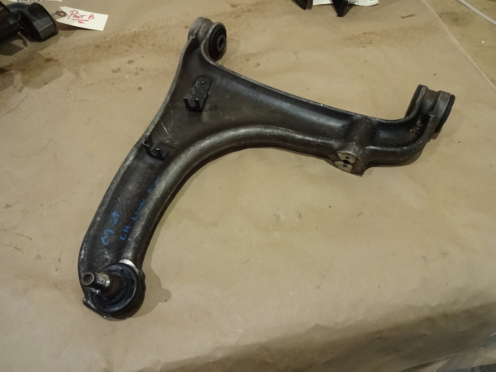 Maserati Quattroporte - LH Rear Lower Suspension Control Arm / Lever- P/N 217739