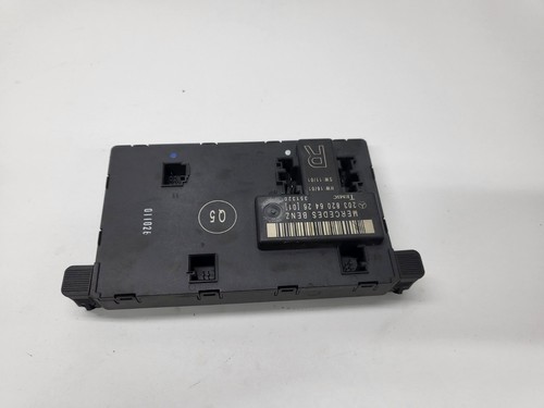 Mercedes W203 - Türsteuergerät Steuergerät Tür vorne rechts 2038206426 (30)