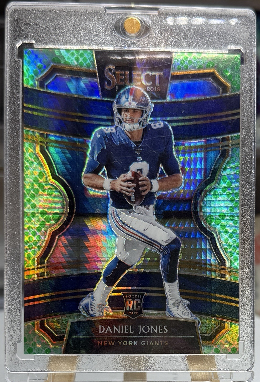 2019 Panini Select - Concourse Daniel Jones #16 Dragon Scale Prizm /88 (RC)