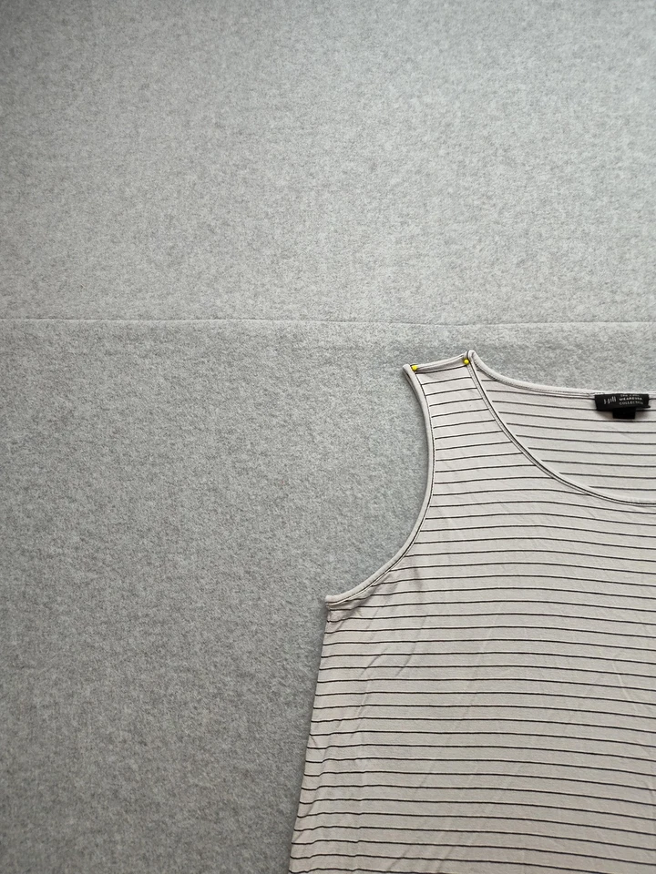 Camisa sin mangas Jill Wearever para mujer gris mediana a rayas elástica Foto 2 de 4