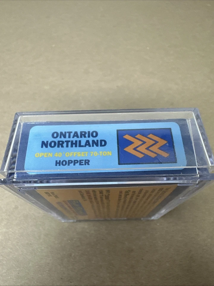 Full Throttle Z Scale, Ontario Northland Hopper Open 40’ Offset 70-ton - Image 4 of 4