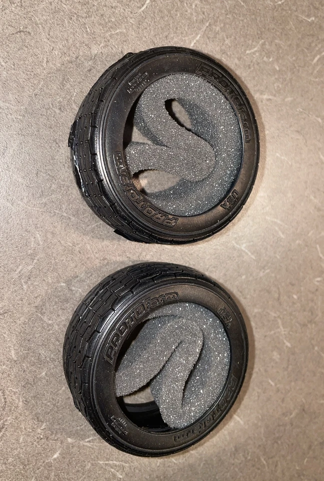 Protoform Vintage Racing 26mm Front Tire w/insert (x2) PRM10140 Tamiya/Traxxas - Image 2 of 3