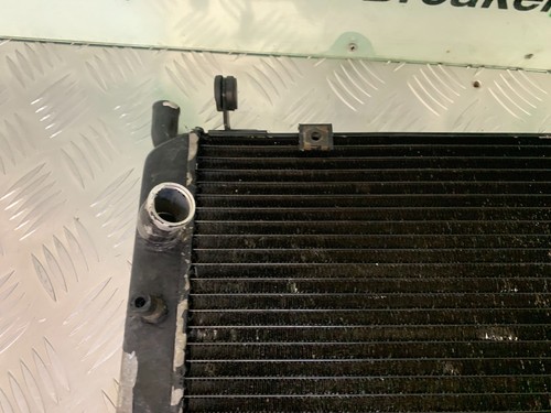 YAMAHA FJR1300 FJR 1300 RADIATOR YEAR 2001-05 (STOCK 946) - Picture 3 of 9