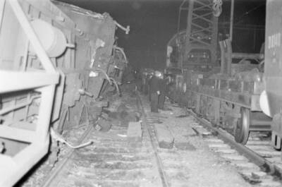 The 1967 Stechford rail crash occurred on the 28th February 1967 a- Old Photo 1