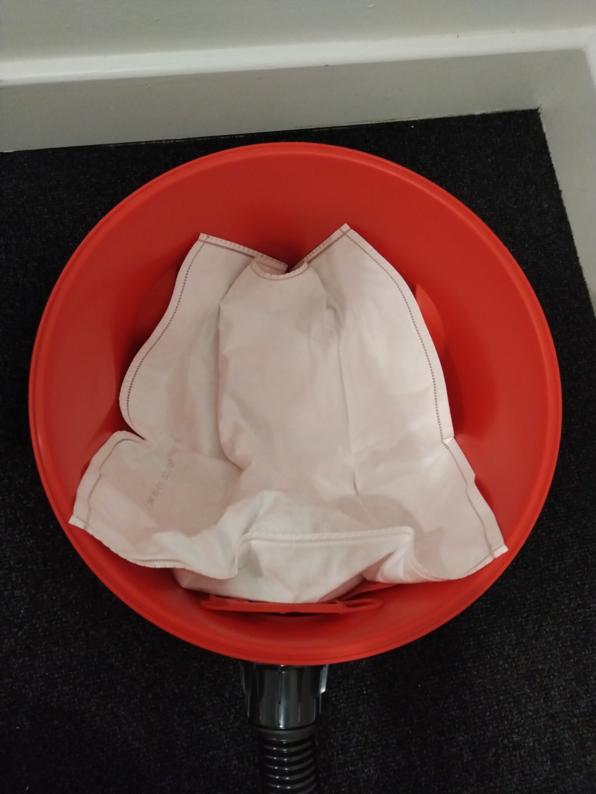 Numatic Henry HVR 200 Vacuum cleaner + Bag Read Description eBay