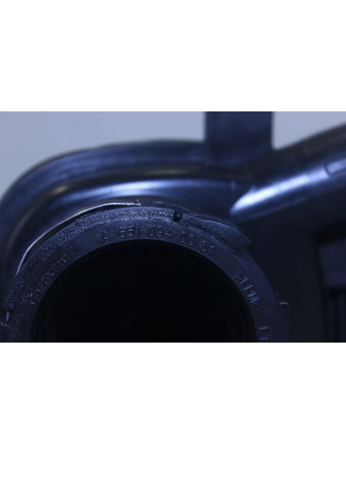 Mercedes W212 Air Intake Hose Charge Air Pipe Intake Hose A6510940051