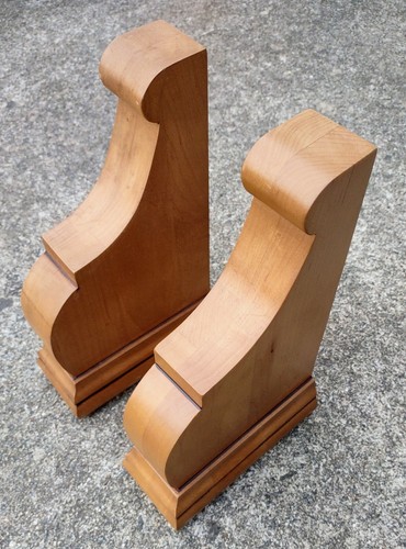 Solid Wood Maple Hand Cut Corbels, Stained And Glazed, Set of 2 - Picture 4 of 4
