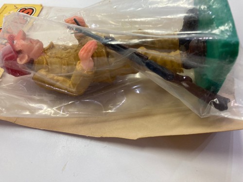 Wilton Cake Topper 1979 6 inch Sharp Shooter in original Pkg Hunter hunting - Picture 2 of 12