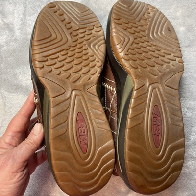 MBT Fumba Fisherman Sandals Mens 10 Brown Leather Vented  display picture 3