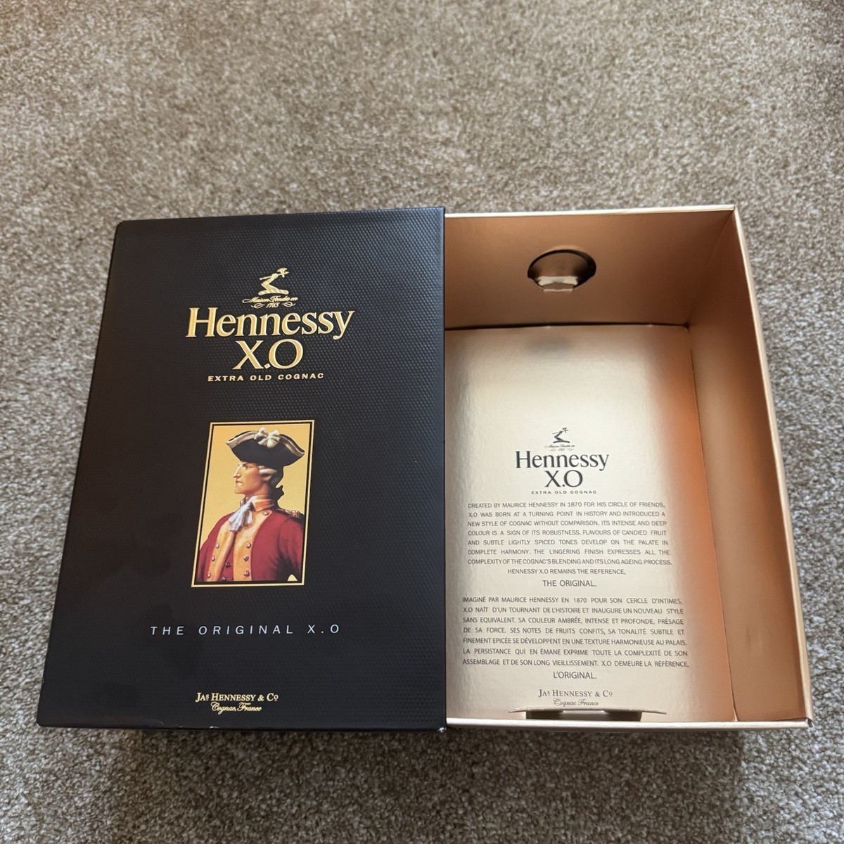 Hennessy XO Extra Old Cognac 750ml Empty Collectible Bottle w/ Box