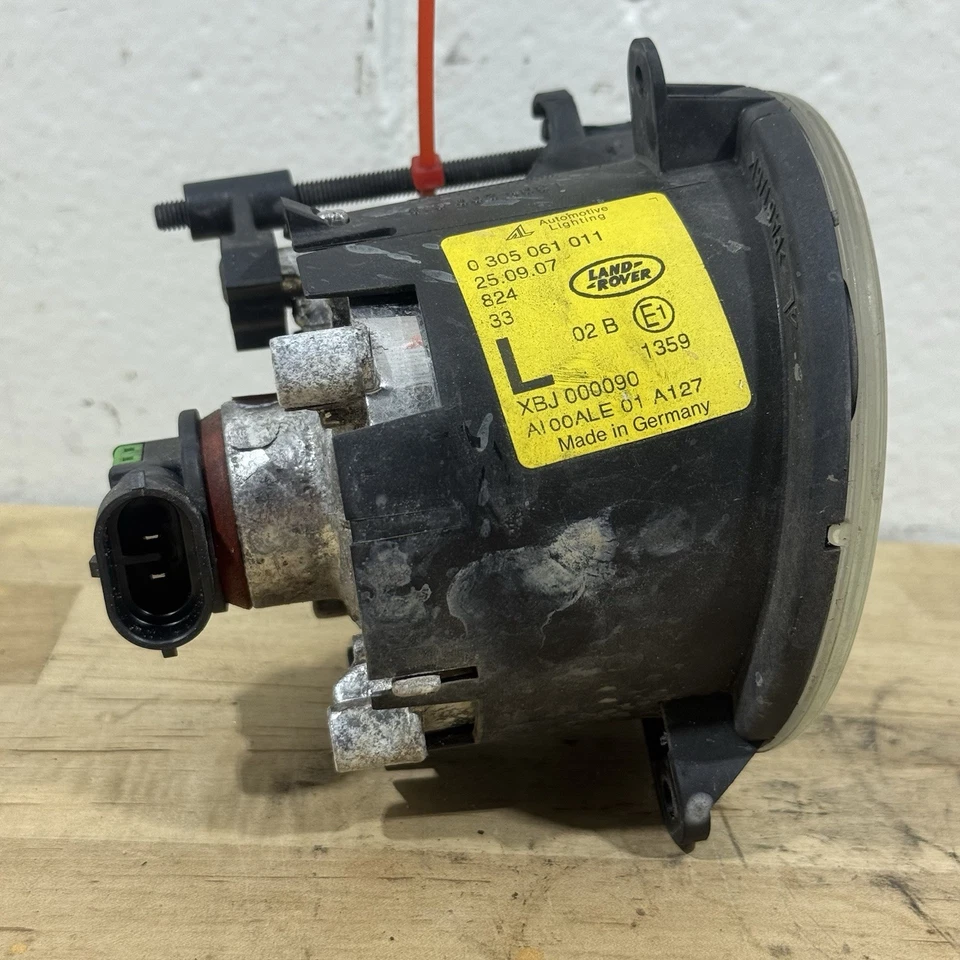 2006-2009 Land Rover Range Rover Sport Front Left Driver Fog Light Lamp OEM - Image 4 of 4