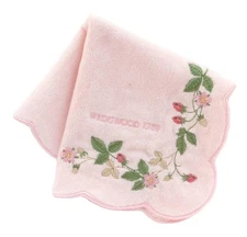 [Wedgwood] Towel Handkerchief Wild Strawberry Embroidery (Pink) Women'S Towel H_