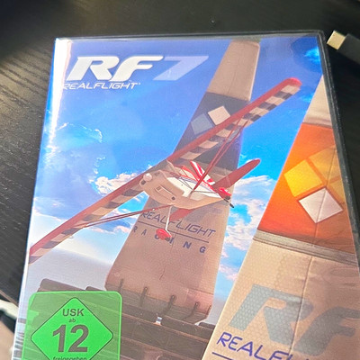 RealFlight 7 RF7 R/C Flight Simulator Software DVD, Age 17+ (Model RealFlight 7)