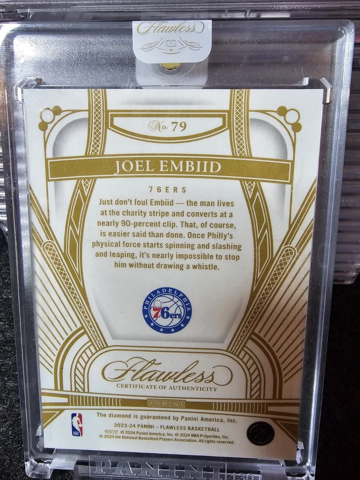 Joel Embiid 2023 impecable diamante esmeralda verde #79 2/5 Foto 2 de 2