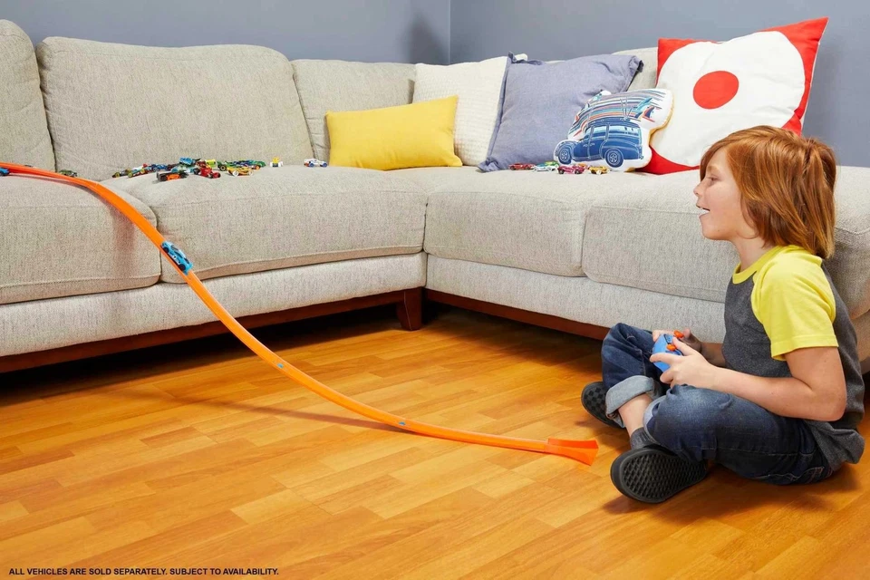 Toy Car, RC C8 Corvette in 1:64 Scale, Remote-Control Vehicle with Controller... - Image 3 of 4