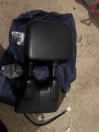 Passenger Mirror For A 2013 Nissan Titan