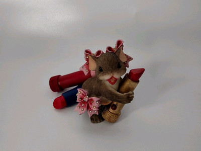 Charming Tails Kiss Me Mouse Figurine Lipstick Bows Valentines Day Fitz & Floyd 