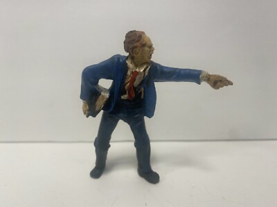 Just Plain Folk # 1053 G Scale Train Figure Preacher Yelling At Crowd  NEW