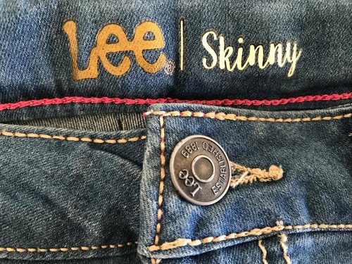 Girls Adjustable Waist Embroidered Embellished Skinny Jeans ~ Lee Size 12.5 - Picture 10 of 12