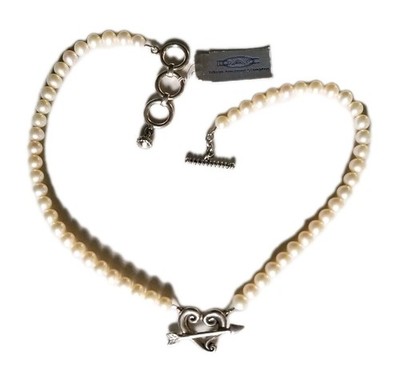 Deborah Armstrong & Company Pearl Sterling Silver Cupid Heart Necklace   New