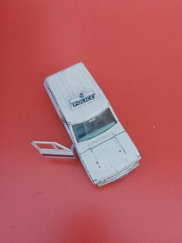 Dinky Toys #254 Police Range Rover - Original Vintage