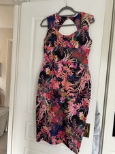 Boohoo Floral Size 16( Would Fit Size 14) Bodycon Dress