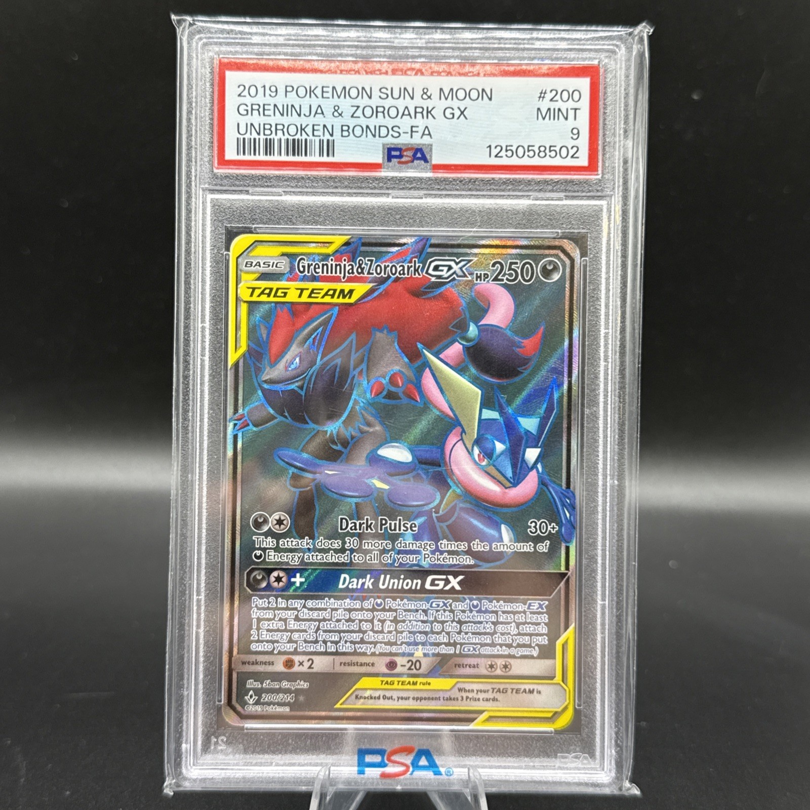 Pokemon Greninja & Zoroark GX 200/214 Sun & Moon Unbroken Bonds PSA 9