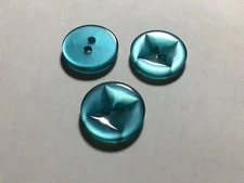 12 NEW 5/8 INCH  AQUA PEARL FINISH STAR DESIGN BUTTON