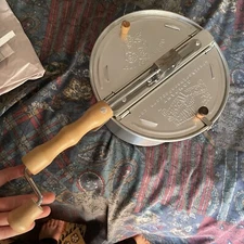 Great Northern Spinner Popcorn Maker Hand Crank Spinner Popper Stovetop Works