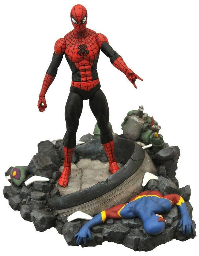 Marvel Select Superior Spider-Man Figure Speed Demon Boomerang Beetle Diorama