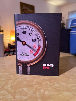 Being Evil: A Philosophical Perspective (Hardback or Cased Book)