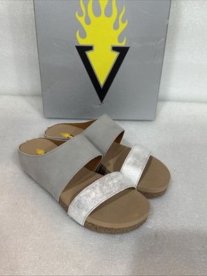 VOLATILE Women's Campfire Wedge Sandal, Grey, Size 6 New
