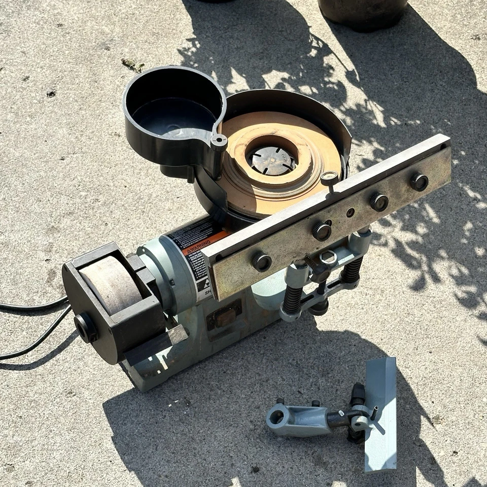 Used Working Delta Sharpening Center Model 23-710 W/Attachments Free Shipping - Image 2 of 4