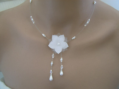 Collier original Blanc cassé Bordeaux p robe d Mariée/Mariage fleur pas cher