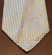 Vintage Apt. 9 Green 100 Important Silk Men  s Neck Tie Made In USA