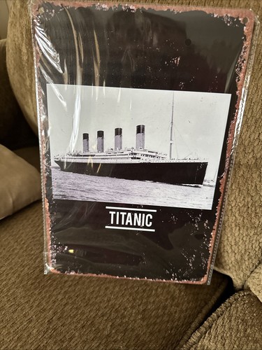 Iron 11.8x7.9” Rustic “TITANIC” Sign For Wall - Picture 2 of 8