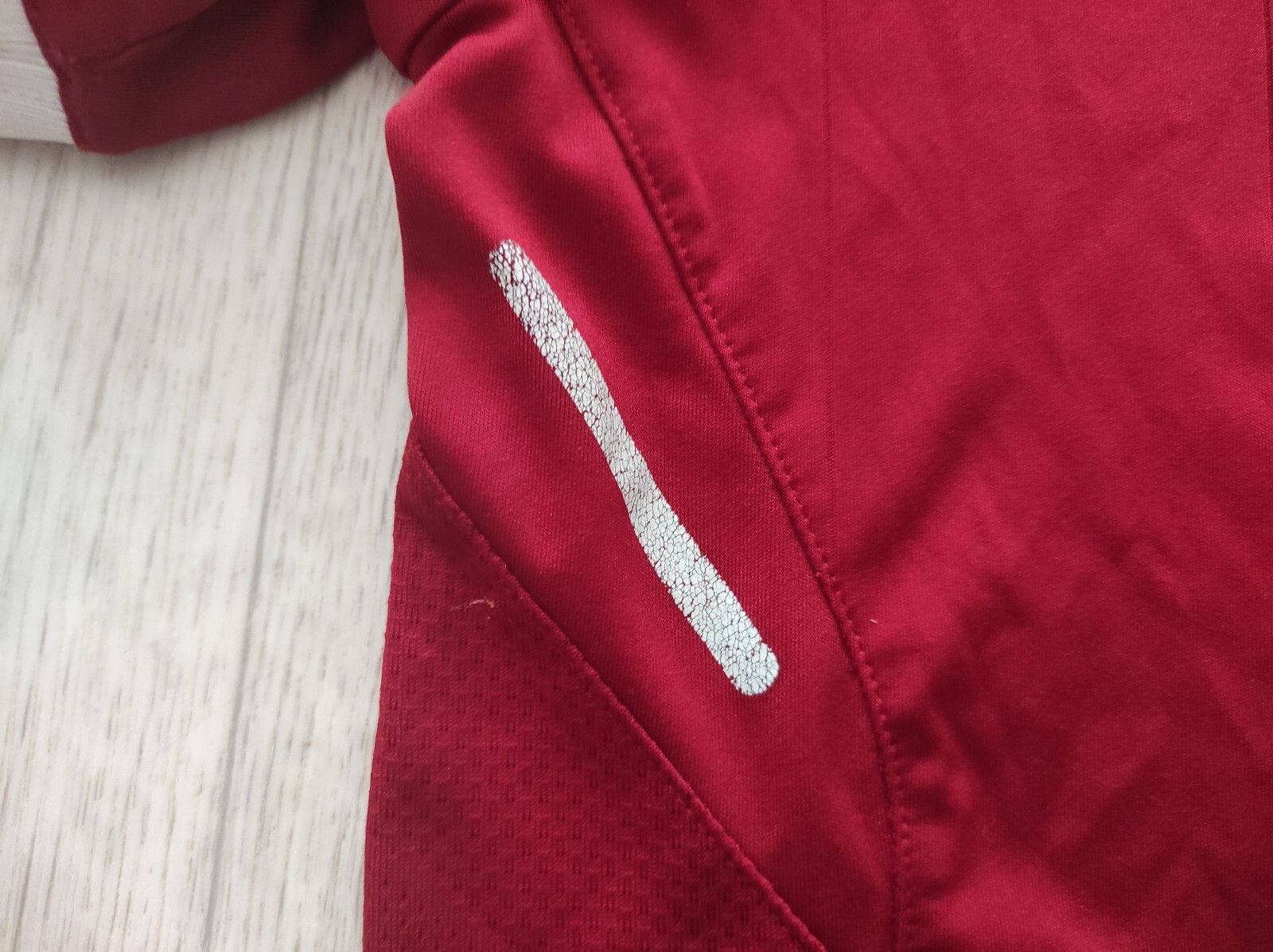 Maillot Domicile Liverpool 2017-2018 New Balance - Taille S - Occasion Avec Défauts