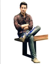 Ed Weeks Signed Autographed 8x10 Photo The Mindy Project COA VD
