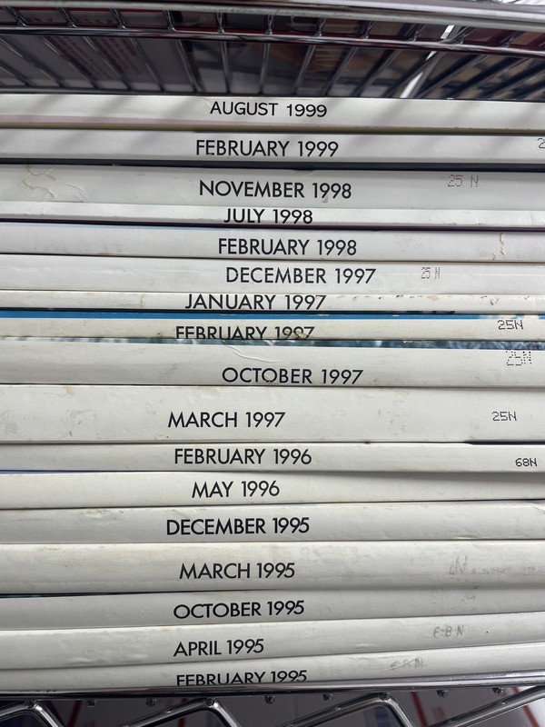 Lot of 34 Vogue Magazines, 90s The big vogue collection