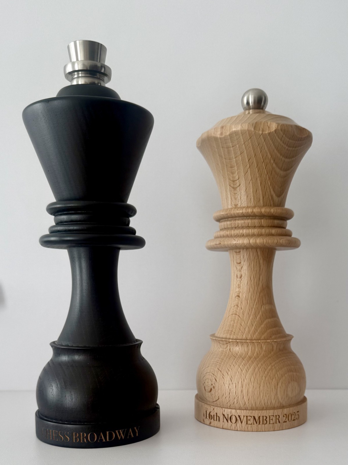 CHESS Broadway Opening Night MillStone King & Queen Salt Pepper Mills