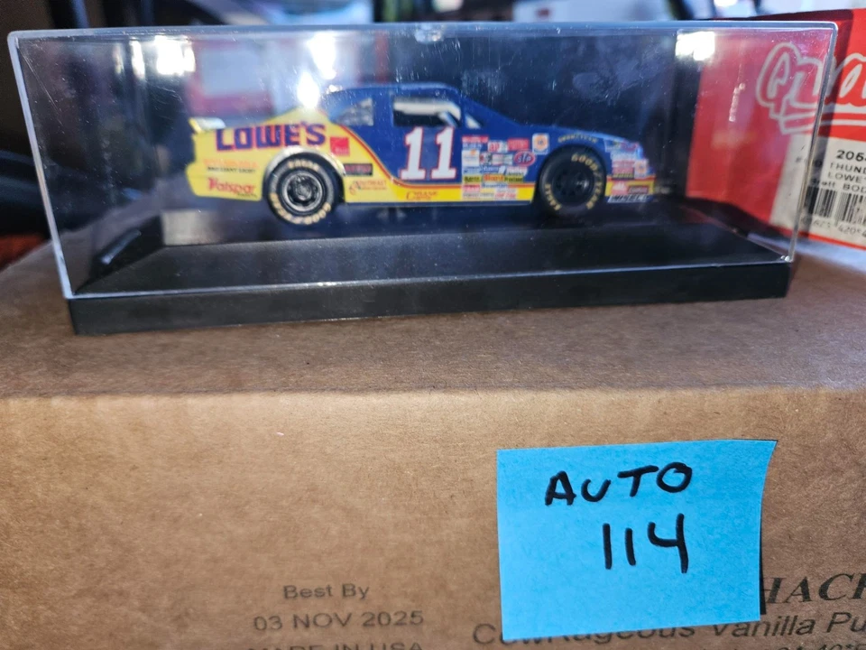 QUARTZO, FORD THUNDERBIRD, LOWE'S, ESCALA 1/43, CARROCERÍA BRETT (auto 114) Foto 4 de 4