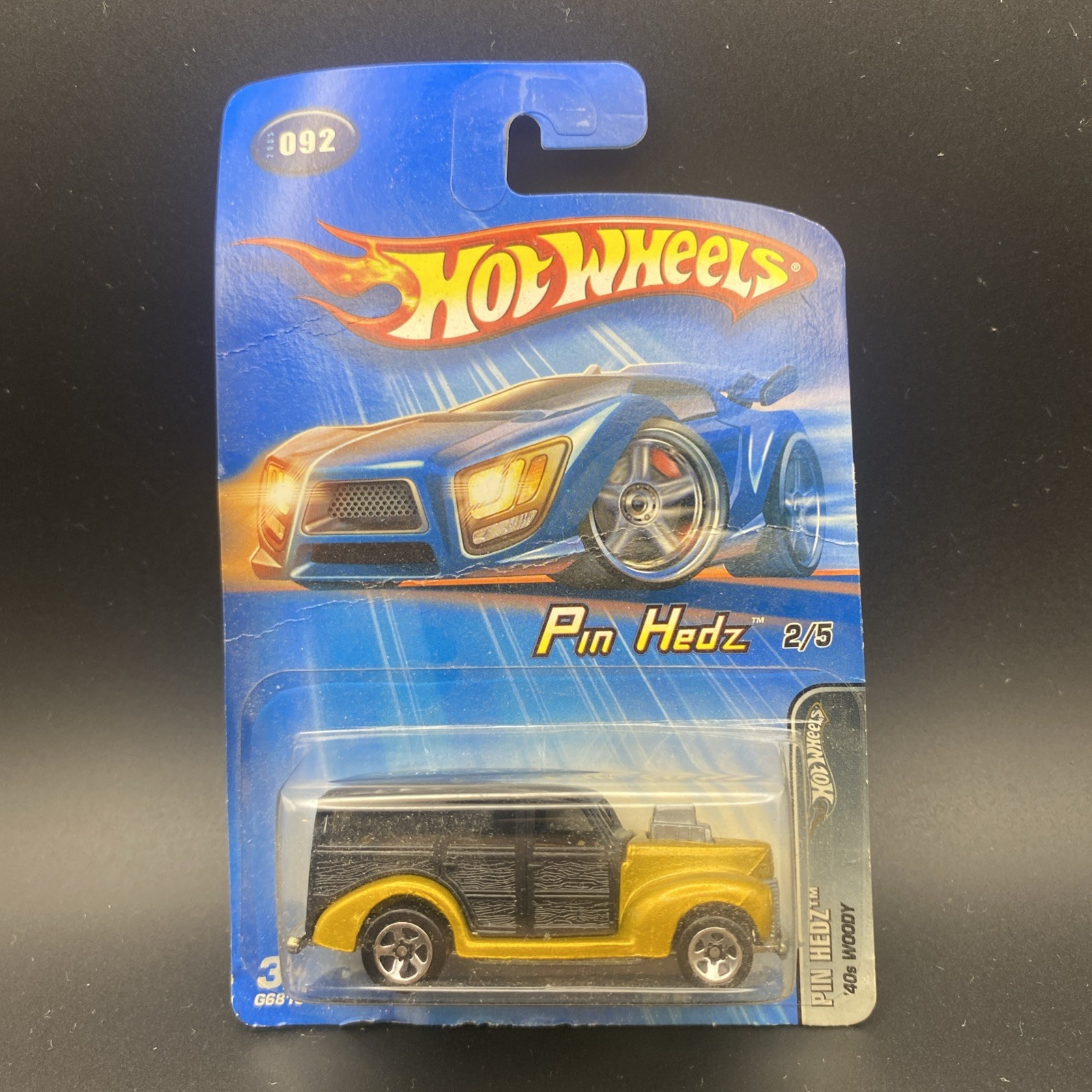 Hot Wheels '40s Woody #092 Pin Hedz 2/5 Gold Die-Cast Car 2005
