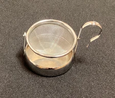 Stainless Steel Kitchen Tip Tea Strainer Drip Tray Portable Extra Fine Mesh