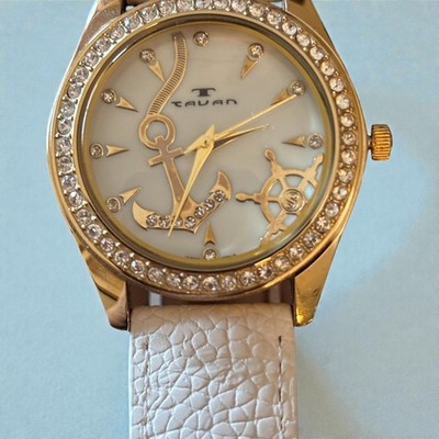 Tavan Womens Gold Tone Rhinestone Anchor Ship Wheel Pearl Face New Battery