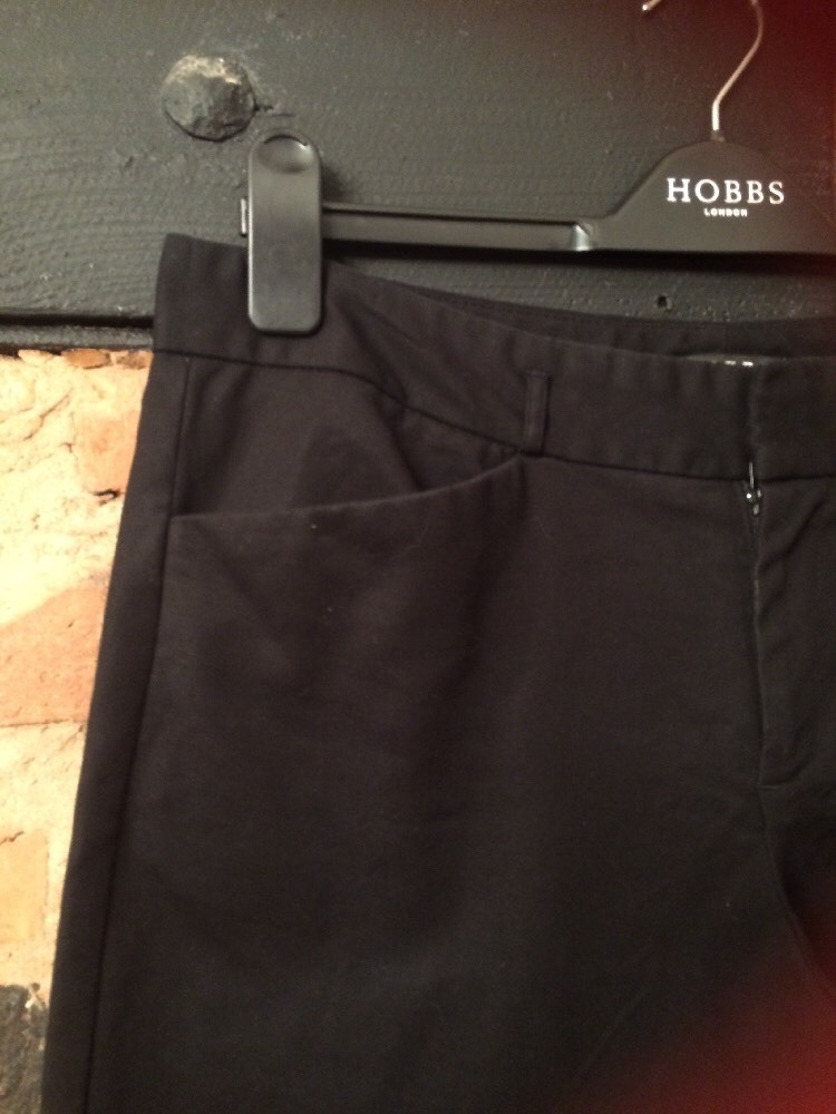 ALTRA DKNY Pantaloni ?