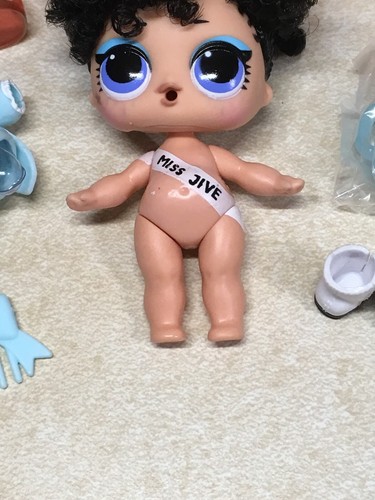 LOL Muñeca Sorpresa Goles para el Cabello MS JIVE Cambiador de Color Miss Jive Usado - Imagen 7 de 10