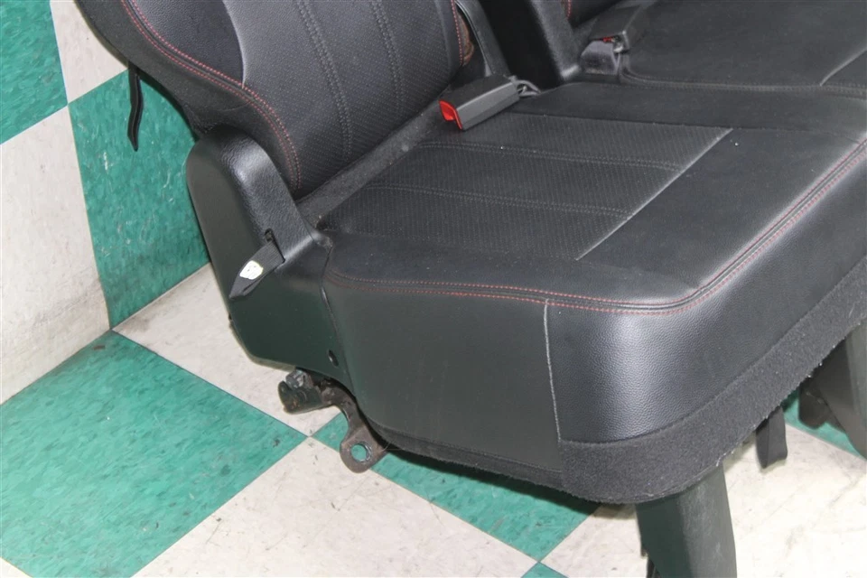 17' GRAND CARAVAN Black Leather Red Stitch LH RH Rear Third Row Seat Assembly OE - Imagem 4 de 4